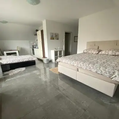 Apartma Azurre