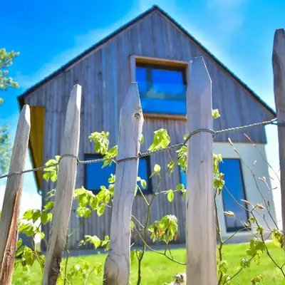 Hisa Vukan - Eco House in middle of vineyard with Sauna!