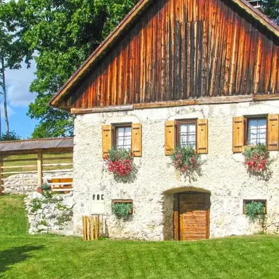 2 Bedroom Stunning Apartment In Mozirje