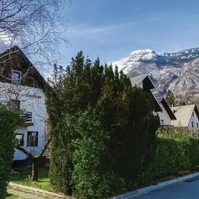 Apartment House Anton with free parking