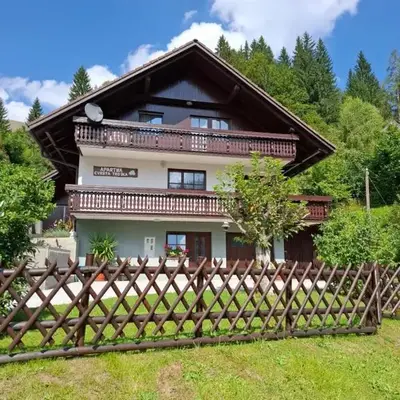 Apartma ČVRSTA TROJKA