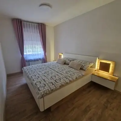 apartma-sobe Lejla