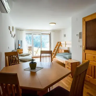 Apartma Pokljuška idila - Idyllic Pokljuka Studio above Bled