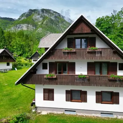 APARTMAJI-SOBE-PRI UKCU Bohinj