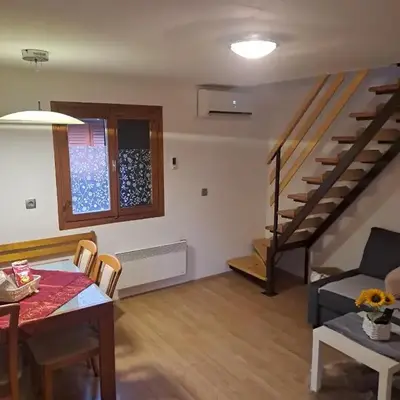 Green Sky House