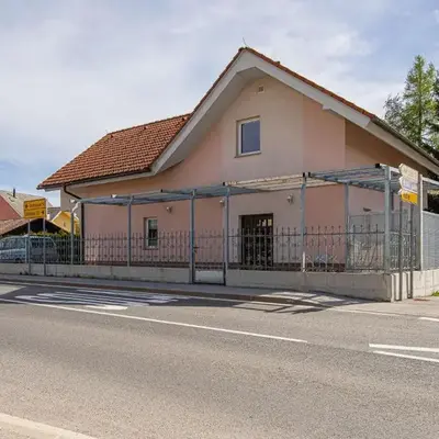 Apartments Lavrič
