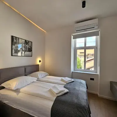 Elegant Teo Apartment TourAs in Ljubljana Old Town