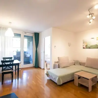 The Elegant Retreat