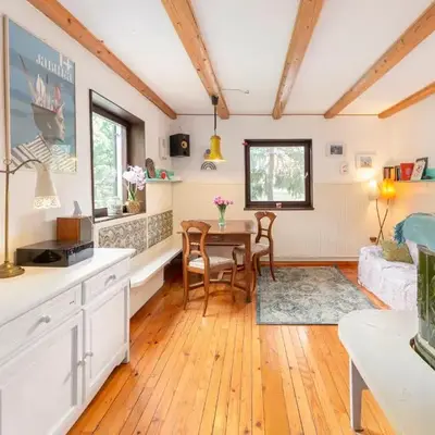 First House - Lovely Holiday Home near Cerknica