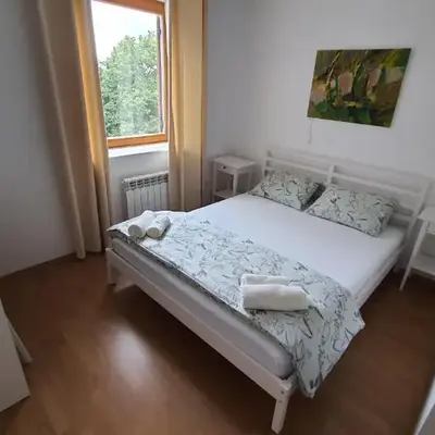 Prenočišča Center Mir In Dobro