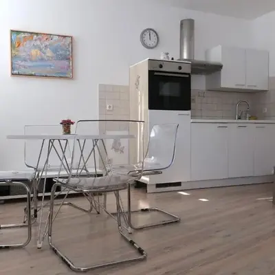 Apartment Maya