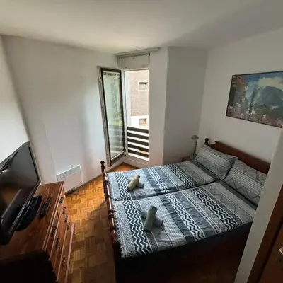 Apartma Tine