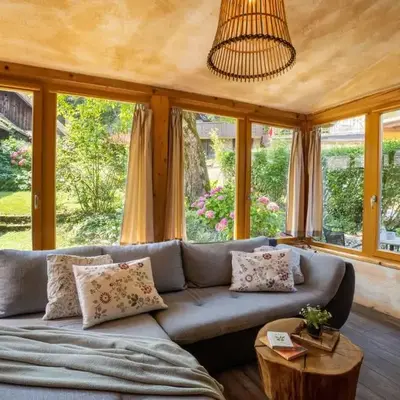 Alpine styled apartment in central BLED