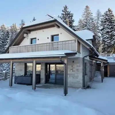 Vila Klif vacation home with sauna and terrace