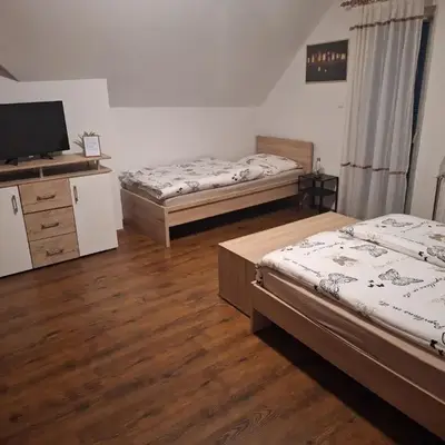 Apartma Studio Bogi