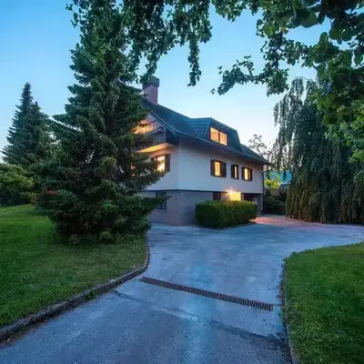 Orchard Villa