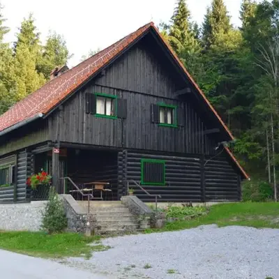 Brunarica Petric - Bela krajina - Komarna vas - Smučišče Gače - Semič