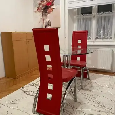 Topel dom v središču mesta 2
