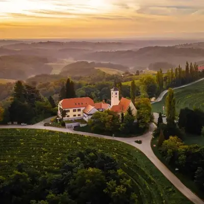 Dvorec Jeruzalem