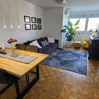 Green Deluxe Apartment