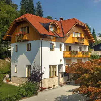 Apartments Mira