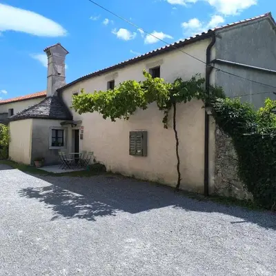 Apartment Valetovi