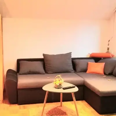 Sunny and Comfortable Apartment with Terrace and Garden - Two Bedroom Apartment with Terrace