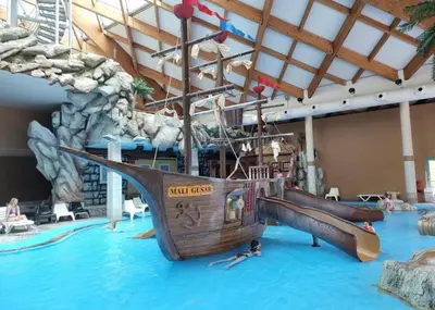 a pirate ship in the water at a water park at Oddam hiško Lipa Čatež - Čateške Toplice in Brežice