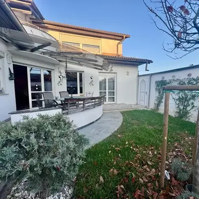Peaceful & Spacious Villa With A Beautiful Garden