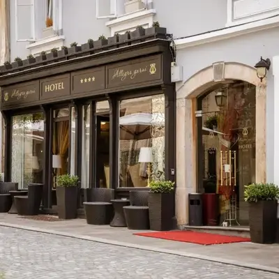 Allegro Hotel