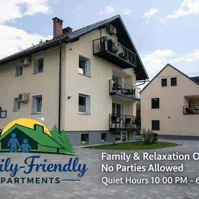 Apartments Razingar 9