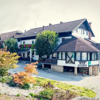 Župančičev hram