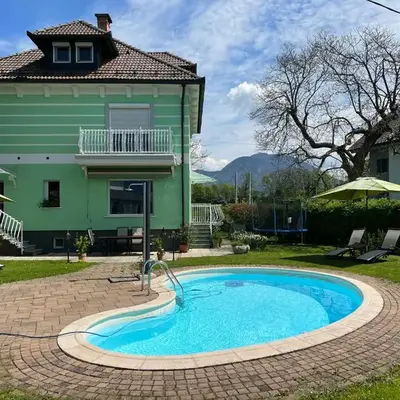 Vila Lesce with heated outdoor pool