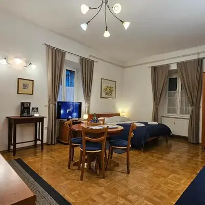 Spacious central studio Nika 2 Tour As Ljubljana