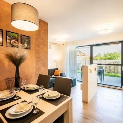 Apartmaji BANONIA 