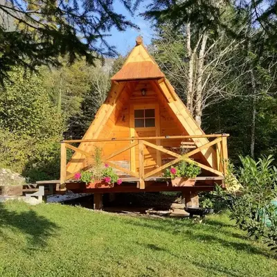 Lepa Lopa resort