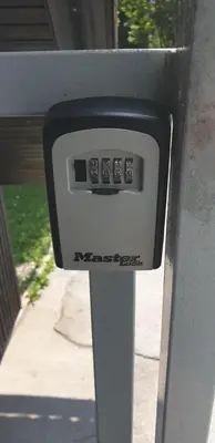 a parking meter on the side of a building at 4 seasons apartment Radovljica in Radovljica