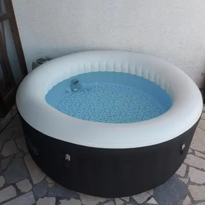 a bath tub with a bird sitting in it at Haus Videm in Videm pri Ptuju