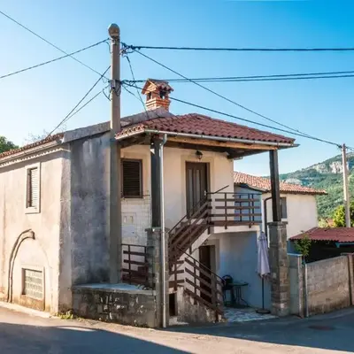 Hiša Hrastovlje - Countryside House