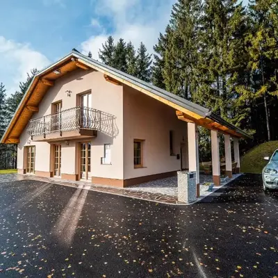 Holiday Home with Hot tub and Sauna Sabina