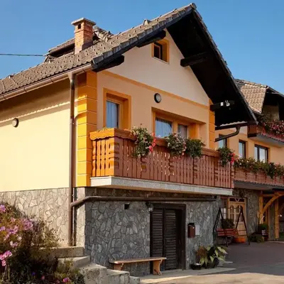 Tourist Farm Škrbina