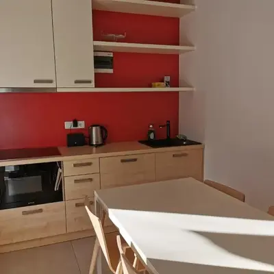 Cube studio by the river (with free bike rental)
