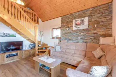 Gallery image of Vineyard Cottage Bahor - Happy Rentals in Črnomelj