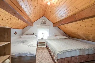 Gallery image of Vineyard Cottage Bahor - Happy Rentals in Črnomelj