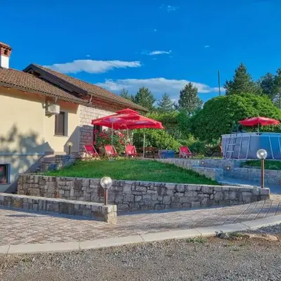 Počitniška hiša Miklavčič Primorska