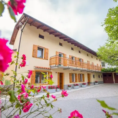 Apartma Korada