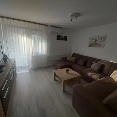 Apartma TIA