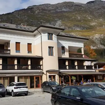 Apartma Valan