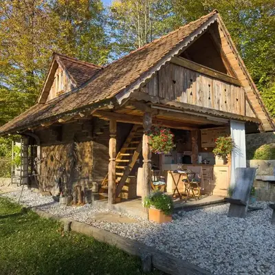 Apartma kašča